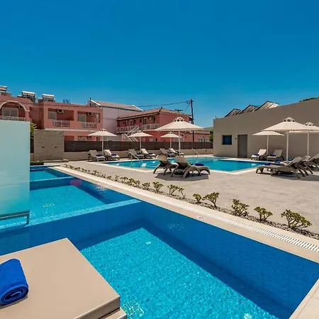 Mystique Luxury & Maisonettes *