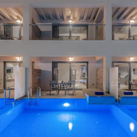 Mystique Luxury & Maisonettes * Laganas